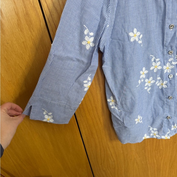 Alfred Dunner Blue and White Striped Floral Shirt - Picture 3 of 4